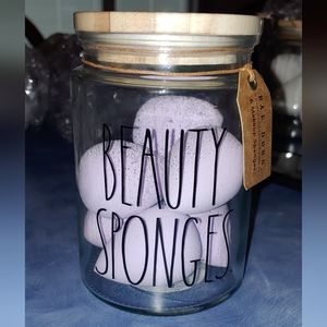 🆕Rae Dunn Make Up Sponges.